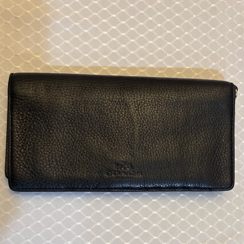Coach Black Leather Bifold Slim Wallet With GoldTone Hardware